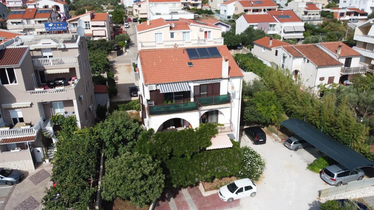 Apartment Glicinija Zadar Bagian luar foto